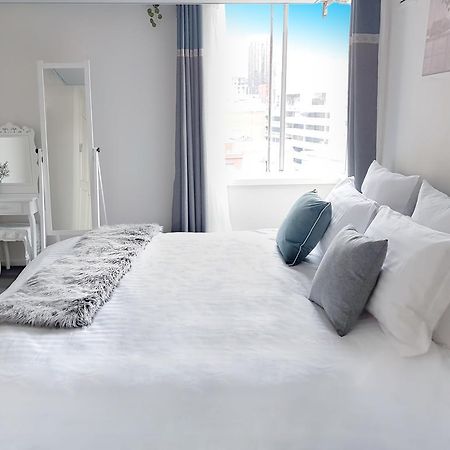 King Deluxe Apartments Melbourne Buitenkant foto